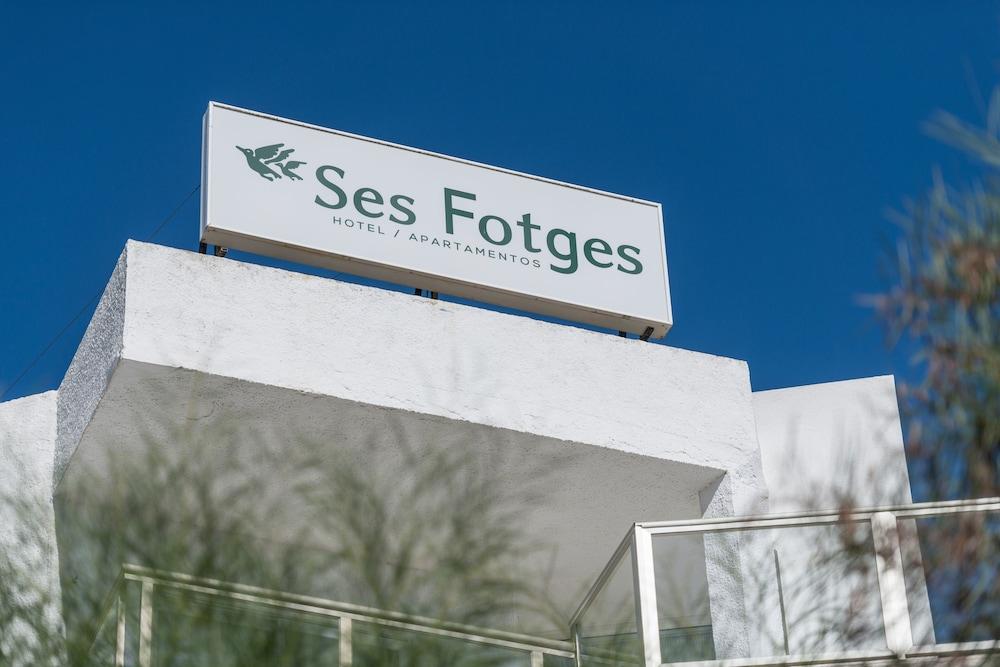 Aparthotel Ses Fotges 플라야 데 뮤로 외부 사진