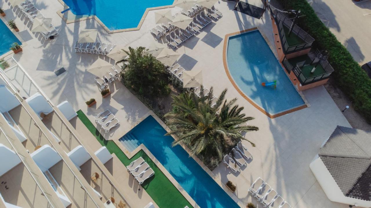 Aparthotel Ses Fotges 플라야 데 뮤로 외부 사진